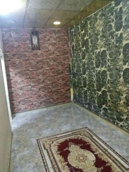 يالله معروض لدينا بيت للبيع 100 مامي طابق ونص عكاده نضيف حي شهداء المربع الاول قرب جامعة العين السعر 125 للاستفسار مكتب نور الرافدين ***********
