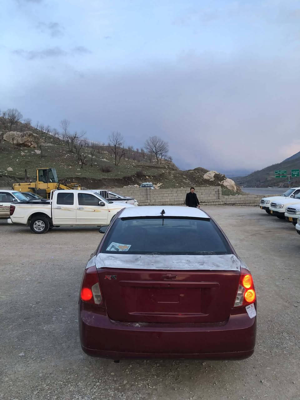 بسم الله الرحمن الرحيم ,,,,,,
ئۆپترا شۆفرڵێت  2004 
رەقەم اسڵی بخداد بەشەرتی ئەوەڵیات 
حام پەمپ ڵۆ جوانی بێ ڵێدران 
بێ دەحم بەشەرت 
گێرو مەکینە بەشەرت .؟ 
جام کارەبای  
تایەی باشن 
دوندو تۆڵە بێ مەسرەف 
سحر 38 مجاڵ 
زین *********** 
کۆرەک ***********
