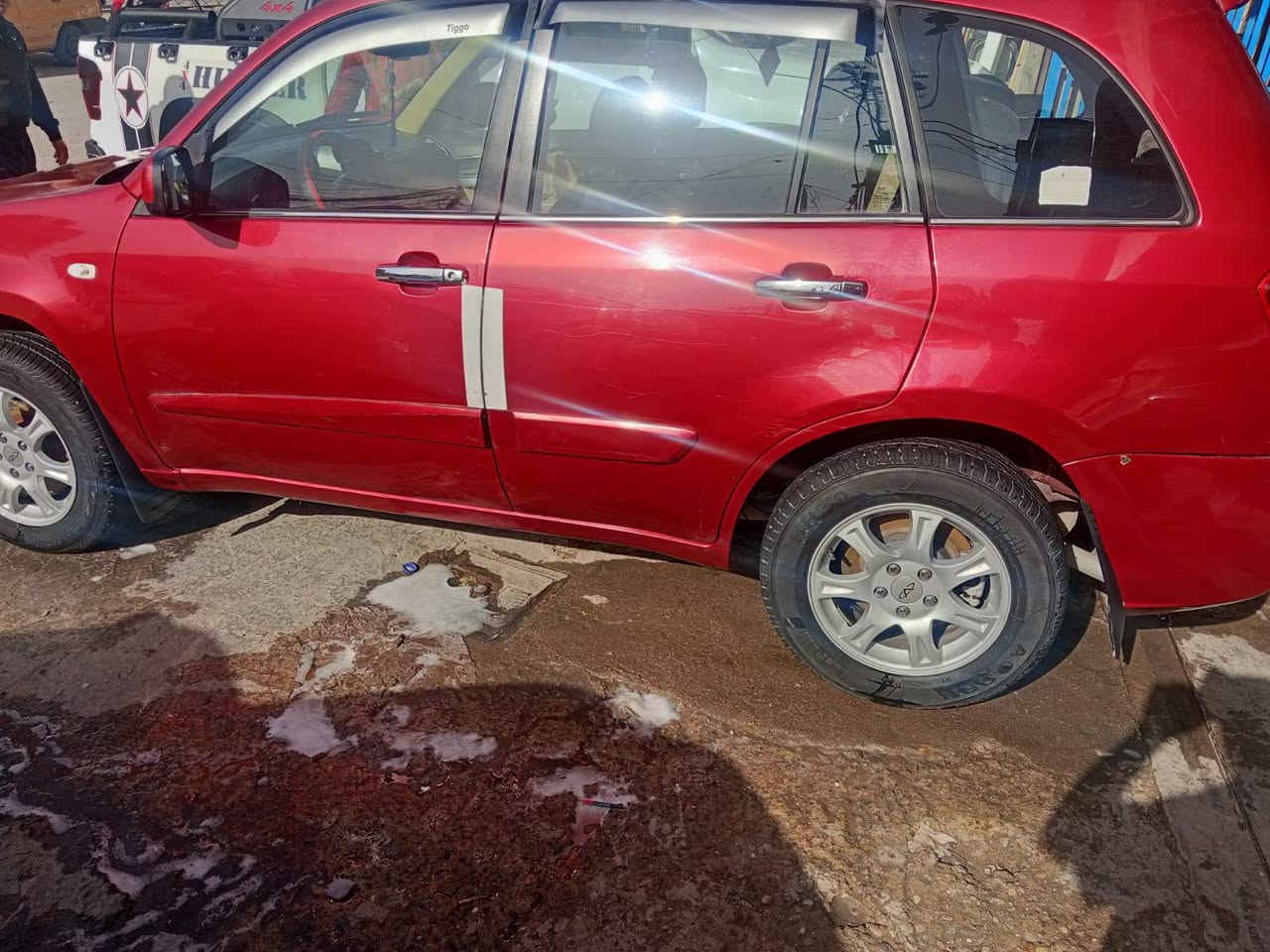 السلام عليكم للبيع تيكو ٢٠١٣ رقم بغداد انكليزي الجديد سياره ماشيه 130 سياره نضيفه كير مكينه صدر أمامي خلفي كله تمام تخم تاير جديد مكينه ١٨٠٠ كير كهرباء تبريد ثلج تدفئه كشنات  تحكم ستيرن فتحه كهرباء شاشه سياره كلش نظيفه مكان بغداد البلديات شارع المصرف السعر 53  وبيه مجال حك الجيه تحويل ثاني يوم الاتصال على الرقم  ***********
