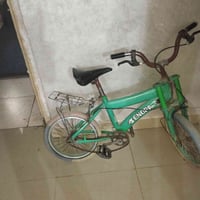 بايسكل للبيع يرادله ضب زنجيل هيج تعديلات بسيطه ب25السعر07808743761