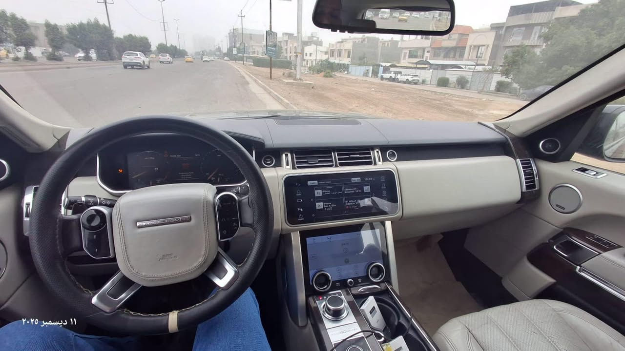 سلام عليكم بيع فقط  
رانج روفر ڤوك اوتوبايكرافي 
موديل ٢٠١٦ رقم بغداد أنكليزي 
بيها ٣ قطع صبغ بدون دواخل 
الباب الطويلة ارغب شي 
بسعر مناسب 
سعرها ٢٥٩  ورقة قفله  
بغداد الدوره***********
 نقد فقط
