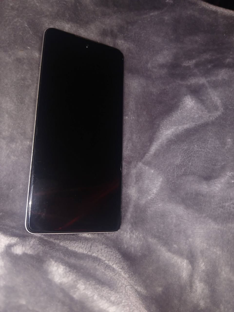 السلام عليكم
نوع الجهاز TECno SPARK 
جديد ما مفتوح فقط عطل ب ايسي الشحن


**إذا كنت صاحب هذا الإعلان وتريد حذفه لأي سبب، رجاءا أرسل رسالة إلى الدعم الفني**