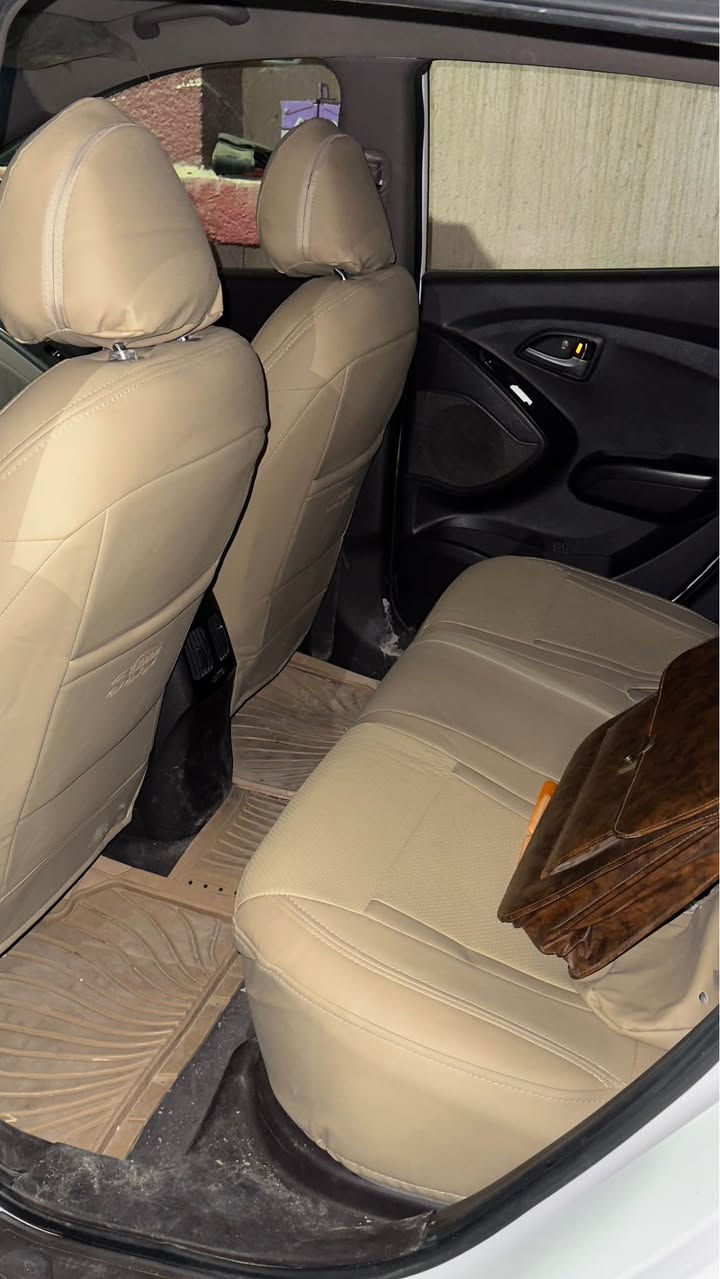 ✅السلام عليكم اقره المنشور قبل لا تتواصل وياي  
✅ توسان موديل 15 خليجي محرك 2000 
✅كير ومحرك وتبريد مكفولات 
✅ماشيه100الف كم  
✅السياره بيها 3قطع صبغ وبيها كم قطعه بارد السياره ✅شواصي ودواخل مكفولات مكانات الصبغ والبارد        ماشر عليهن بالصور  
✅السياره باسمي سنويه لل27 الفلوجة, الأنبار


**إذا كنت صاحب هذا الإعلان وتريد حذفه لأي سبب، رجاءا أرسل رسالة إلى الدعم الفني**