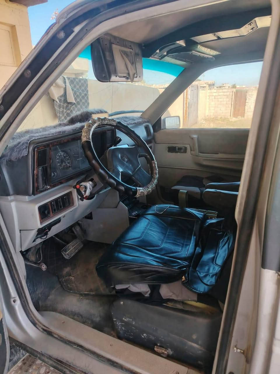 السلام عليكم كلايزر 91. 4 سلندر محرك كامري اقتصادي كير توماتيك  اصير عائلي او اشتراكات محرك كير نضيف  معاملة كاملة مخصص رقم الماني. بيها  اتمشي معملة رقم من الماني الى دولي  الرقم الاماني ما شدينا عليها. بقا في المرور مكان السيارة موصل. ما مطلوبة اي شي للدولة ولا حتى كمرك مدفوع. تواصل  على الرقم  مكلف بنشر...
***********
السلام عليكم كلايزر 91. 4 سلندر محرك كامري اقتصادي كير توماتيك  اصير عائلي او اشتراكات محرك كير نضيف  معاملة كاملة مخصص رقم الماني. بيها  اتمشي معملة رقم من الماني الى دولي  الرقم الاماني ما شدينا عليها. بقا في المرور مكان السيارة موصل. ما مطلوبة اي شي للدولة ولا حتى كمرك مدفوع. تواصل  على الرقم  مكلف بنشر...
