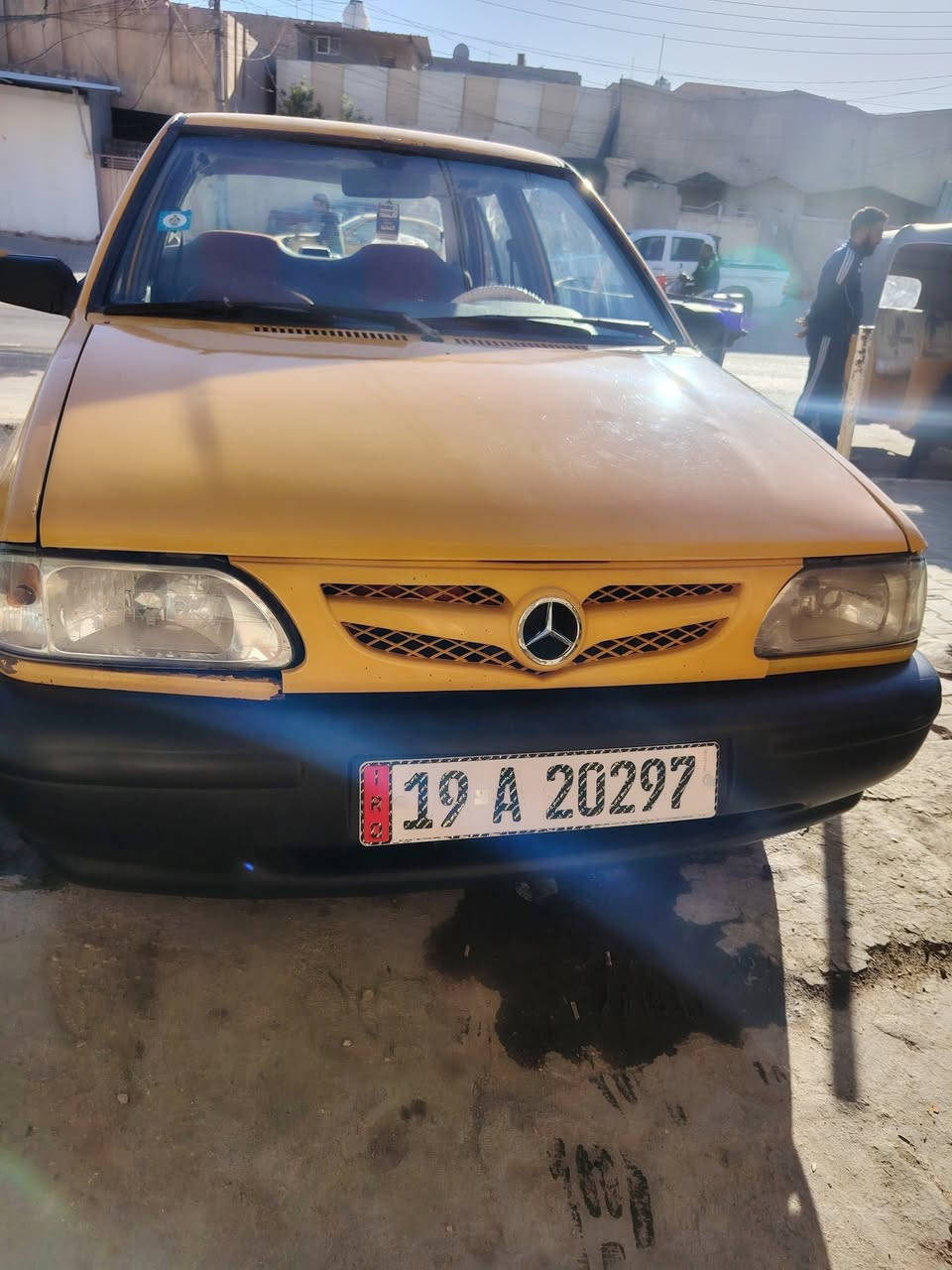 سلام عليكم سايبه للبيع مديل ٢٠١٢ سياره جاهزه مكينه جديده وكير سنويه ٢٠٣١ سعرهه ٣٠ رقمي ***********
