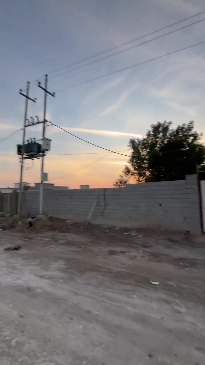 دونمين وربع
 طابو زراعي ٢٥ يتحول بل اسم
 الوجه٢٧ النزال٢٠٠
معا بيت مساحته ٢٠٠م و٤ مشتملات جاهزات 
العنوان:كوت حي الحكيم قرب سيطرة كوت عماره
السعر ١٨٥قابل للتفاوض
للأستفسار اكثر 
***********
***********
