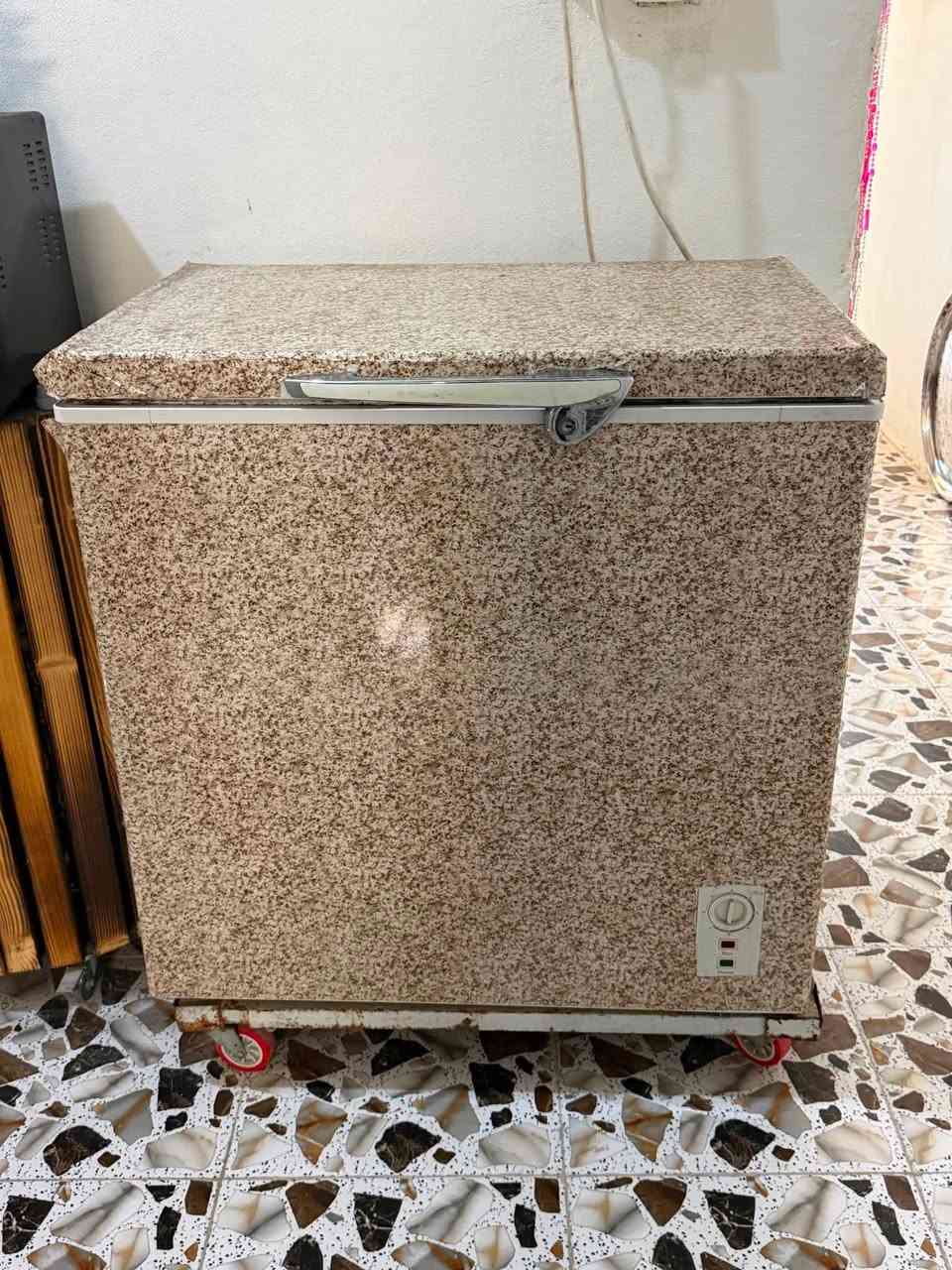 براد نضيف البيع 150بي مجال 🤎نضيف فول تجميدعنوان جانب الايمن


**إذا كنت صاحب هذا الإعلان وتريد حذفه لأي سبب، رجاءا أرسل رسالة إلى الدعم الفني**