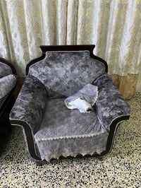 قنفه • كنب • صوفا • اثاث منزلي • ديكور بيت • نظيف • قنفه نظيفة
