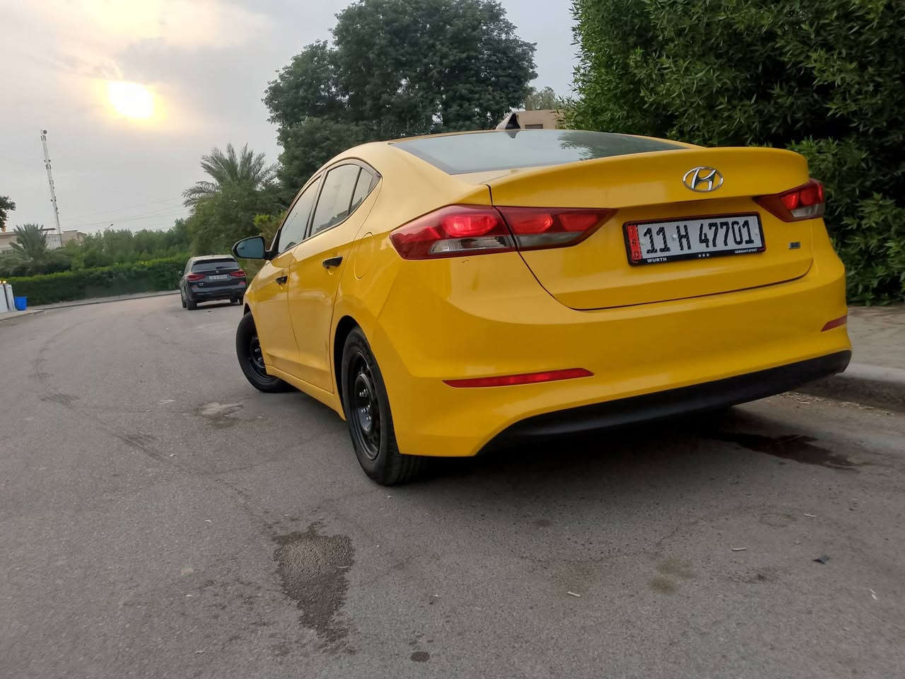 🔴السلام عليكم اعتذر للاطاله
 النترا ٢٠١٧ امريكي حادث بسيط شويه من دعاميه جوه البگ لايت وقبق جنطه مبدل 

وطخه بسيطه جاملغ خلفي بيه طخه زغيرونه معدل مدگدك جاكوج مبين من جوه اي سونار يعجبك تريد اخذ ليبل واحد عدا قبق الحنطه

🔴 بچم لغود حوض شاصي تكم  كفاله وحادث امريكا شي بسيط 
🍀مكينه گير كفاله مكينه مبدل وأشر قبق ولفات وفاتح الكيس منظفه 
🍀المكينه دوش 2000 مكفوله  من تنقيص وبخار ودوانز كفاله 
🍀گير كفاله مبدله هيدروليك اصلي وفلتر اصلي
🍀حداديه جديده  امامي خلفي لوووووك تخم اذاين موبس  اصلي من كلشي جاهزه تايرات جدد  بلكات اصلي (يورا)مجاول اصليه  يعني من الاخير جاهزه السياره والحمدلله 
دوشمه عامه تنته جيلاتين كشنات نحله وجيلاتين ارضيه جلد نضافة الدوخل 95%

السياره ب اسمي رقم دولي بغداد مصفره هيئه وغرامات تحويل مباشر 

اخواني التفاصيل كامله كاتبه  الشراي يتصل*********** 💙السعر ١٣٣💙 بيه شي بسيط حگ الجيه مكاني الدوره ابو دشير 
و السياره مال جناي ونظيفه شخوط ورصعات وخياسات  مابيه  البياع شراي لتخابرني
