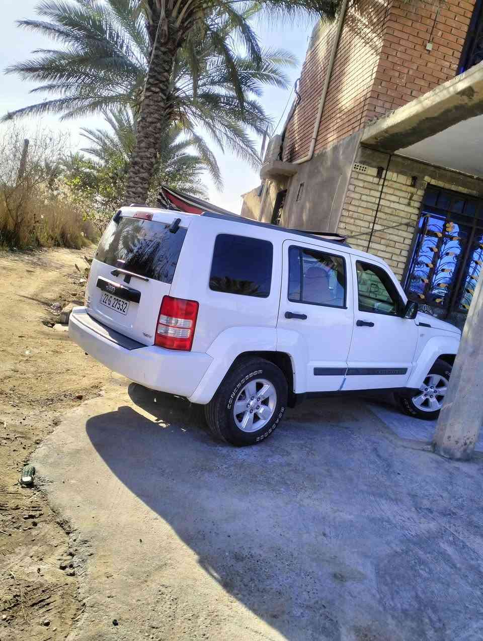 السلام عليكم للبيع.جيب لبرتي 2012 السياره كلش نضيفه واحلا من الصور   كامله عل اخر حبايه الف متصرف عليها حادثها  بصيط وصور السونار بلمنشو *********** السعر 105وبيها مجال
