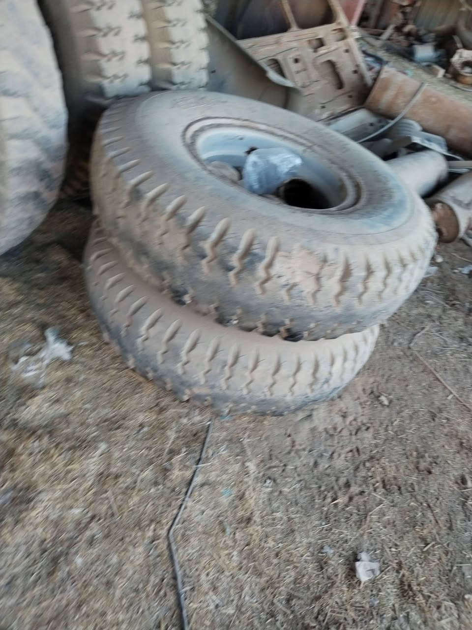 سلام عليكم اربع زواج تاير هنه والويلات و البراميخ  ١٢٠٠/٢٠ المكان كربلاء ***********
