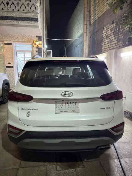 السلام عليكم
هيونداي سنتافيه للبيع فقط 
موديل:2019
الوارد : خليجي 
الفئة: HTRAC
المحرك: 6 سلندر ,3.5 لتر
ماشية 32990 كيلو متر وقابل للزيادة 
المواصفات: شفتات ستيرن 
شاشة ابل كار بي واندرويد اوتو 
كامرة خلفيه 
حساسات امامي وخلفي 
بانورما 
خمس انظمه قيادة 
ويل حجم 20 
هاند بريك الكتروني ( اتو هولد )
مثبت سرعة 
قطعتين تبريد قطعتين مناخ 
وباقي معروفه الكم 
السعر: 30 الف دولار (3دفاتر) قابل للتفاوض
للتواصل والاستفسار: 
***********
