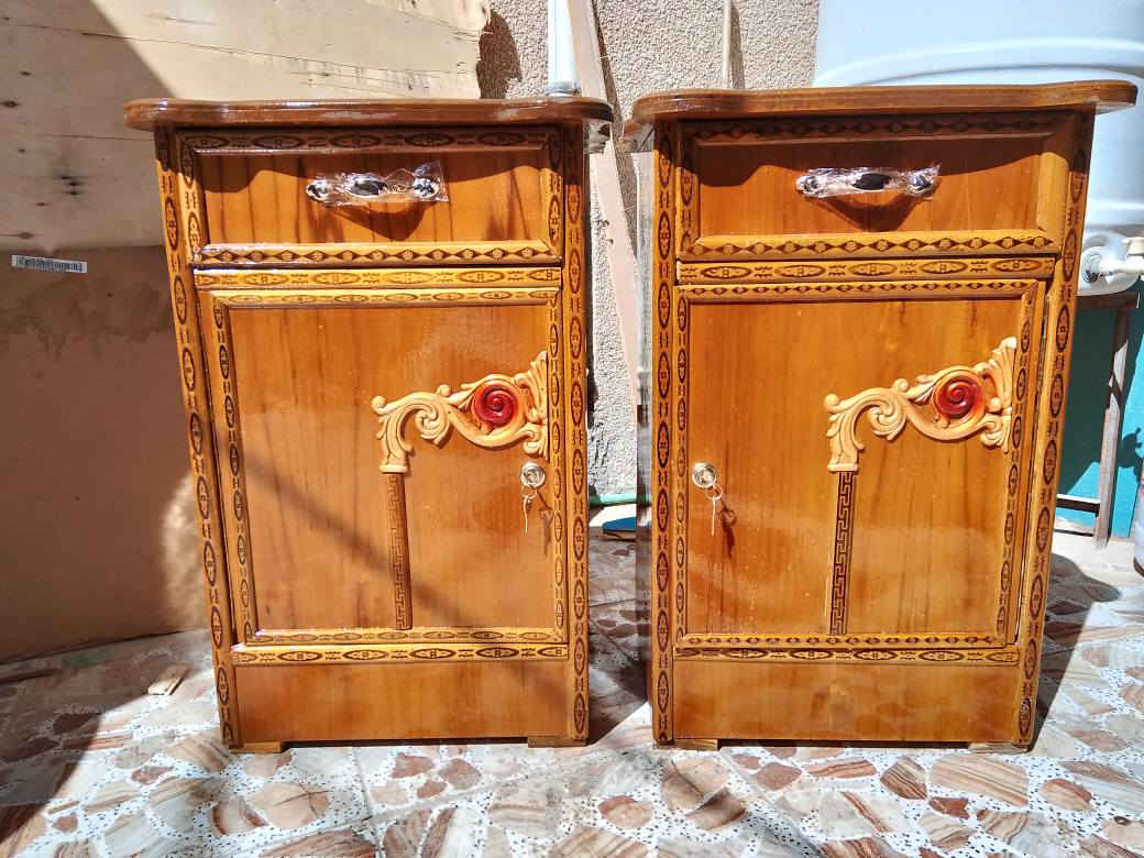 السلام عليكم غرفه نوم للبيع المكان نجف الاشرف كشن قطعتين 8رجلين 5ملم قاعدة ابلوك داخل خارج صاج زاويه كنتوري طابقين السعر 600وبيه مجال الشراي يتصل على الرقم *********** أي ضرر مابيه ويوجد توصيل داخل النجف الاشرف @إشارة النجف, العراق
