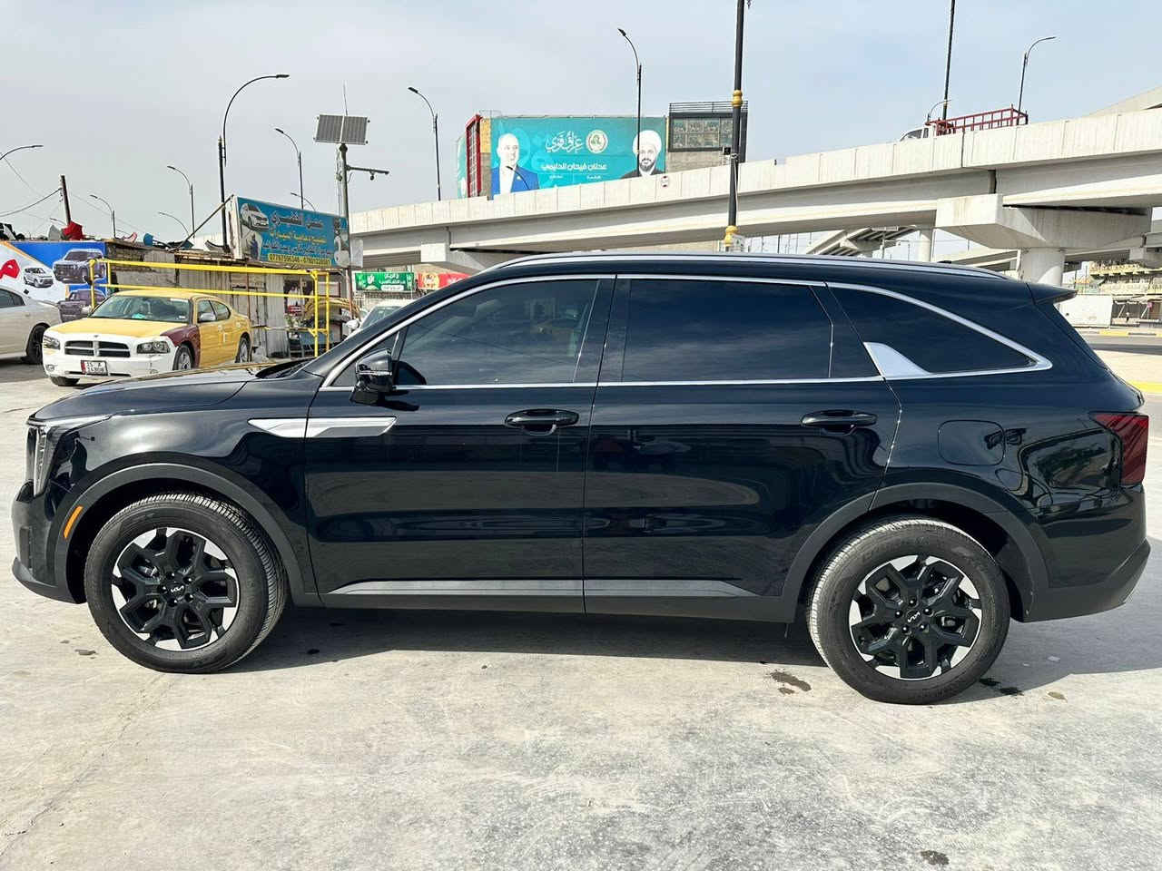 سورنتو 2025 وارد امريكي دخول جديد تترقم جميع المحافظات زيرو بوضع الشركه اللون اسود ملكي 7 راكب مكينه 2500cc الضرر بارد حافة البنيد والجاملغ بدون دواخل وتبديل وصبغ
مواصفات ،،،
كشنات جلد كهرباء تدفئه
بصمة ابواب وتشغيل
رادار امامي وخلفي وجانبي
تشغيل عن بعد
كاميرا دواره
حساس امامي خلفي
مودات قياده
لايتات لد وزنون ولد نهاري
اشاير مري ونقط عمياء
سايد بريك بصمه
شحن وايرلس ومنافذ شحن بالكشنات
تحديد مسار وقياده ذاتيه 
اوتو هولد وبعد مواصفات هوايه
السعر 260 وبيه مجال
بابل حله شارع 60
***********
