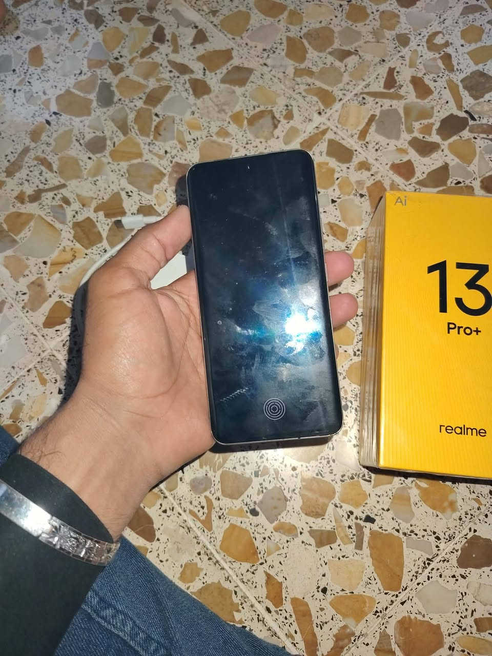 ريلمي 13برو بلاص 5جي للبيع نضافه فول مكفول من كلشي الي يريدو يراسلني خاص


**إذا كنت صاحب هذا الإعلان وتريد حذفه لأي سبب، رجاءا أرسل رسالة إلى الدعم الفني**