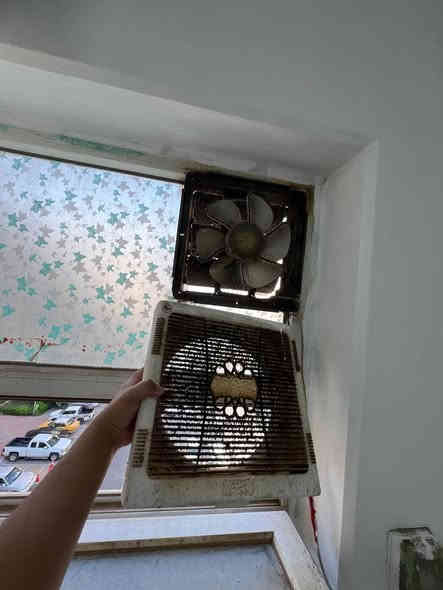 تم و بفضل لله.. تم تنضيف وتعطير شقه الاخ الراقي ( أبو فاطمه المحترم ) #بلوكA3 عماره 305 مساحه 140 متر .. مدة العمل 2 يومين امنياتنا و دعواتنا للاخ أبو فاطمه ان يجد الخير و السعاده في سكنه الجديد .. تحياتي لكم الاستفسار مراسله الصفحه او اتصل على الارقم 📞 ***********
