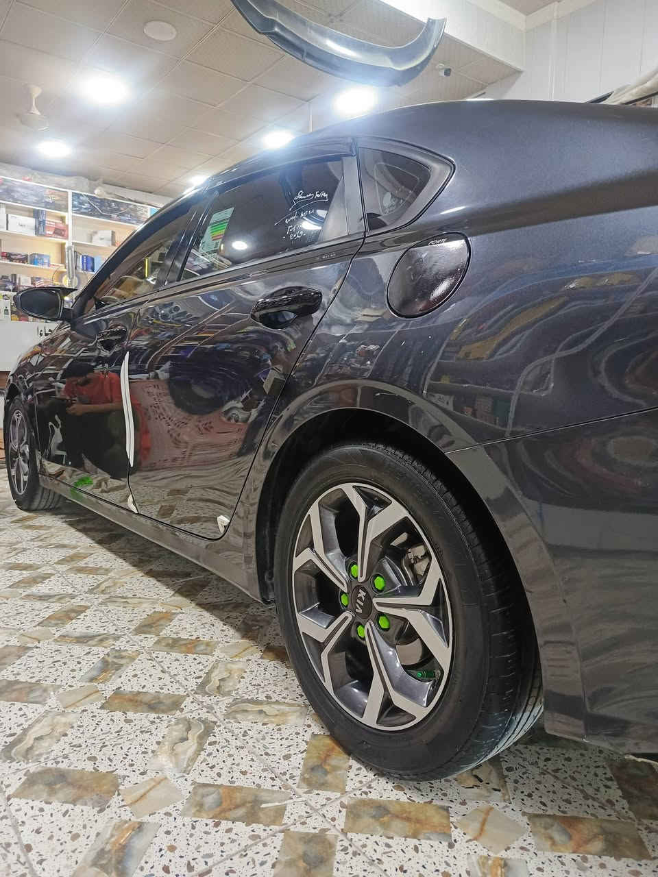 السلام عليكم مراوس مع جارجر   لو أوباما 
كيا فورتي ٢٠١٩
بيها بس بنيد مبدل نفس لون بدون دواخل 
***********
