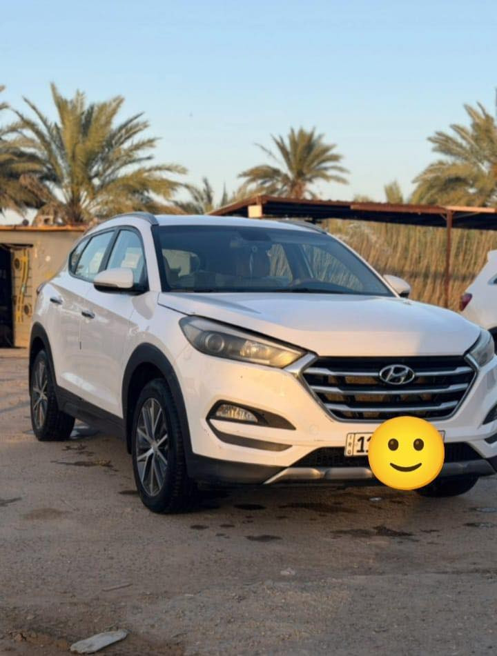 السلام عليكم
توسان موديل 2016.  رقم بغداد كير محرك كفالة تبريد تدفئة كهربائيات كلها شغالة تخم تاير صدر جديد إدامة كاملة للمحرك 
تخم تاير باتري تحويل مباشر 
اخوان اقرأ المنشور واتصل 
السعر 130 وبيها مجال قليل 
بيها 3قطع تبديل وصبغ
مكاني بابل جبلة 
***********

