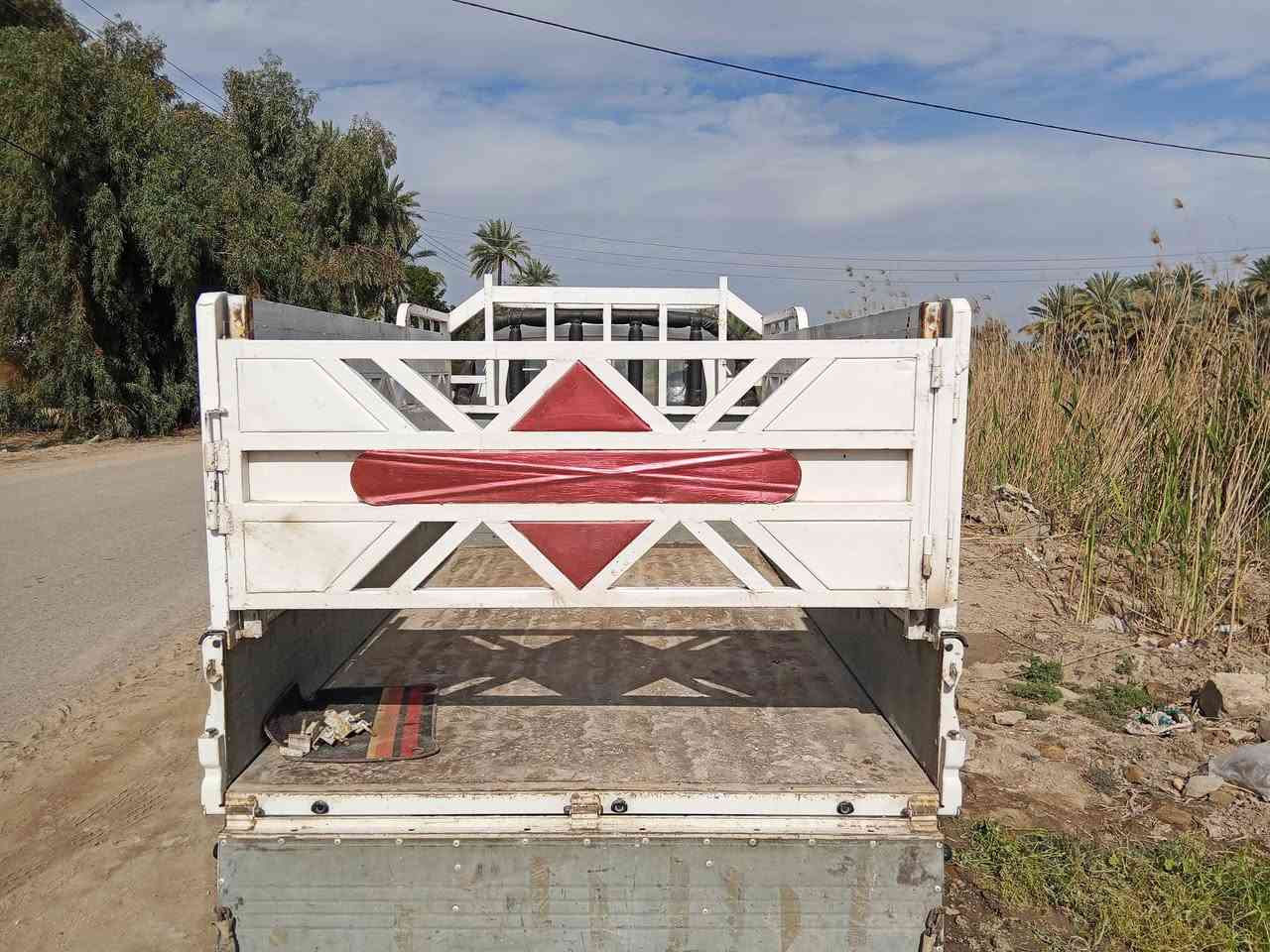 سلام عليكم محجر للبيع السعر 300 مكاني طويريج الخيرات قرب طاقت الكهرباء***********
