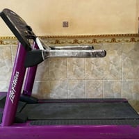 قايش رياضي للبيع/07877742955