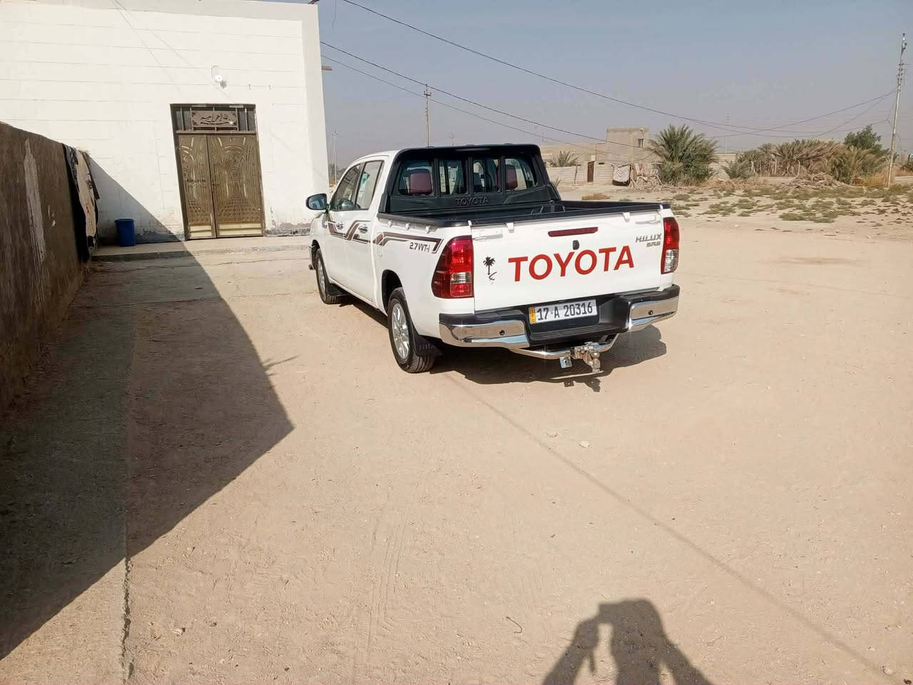 السلام عليكم بيكم هايلوكس ناصي فول باب اول للبيع سياره مكفوله كفاله عامه مواصفاته كير اوتماتيك درع امامي هوك خلفي رقم مثنى انكليزي 
مثبت سرعه  حساس خلفي كامله خلفي
كشافات بالمرأه كشافات ضباب كراسي تبريد تدفئه
تبريد قطعتين حساس تأير 
مكان السياره السماوه تفاصيل اكثر/***********
