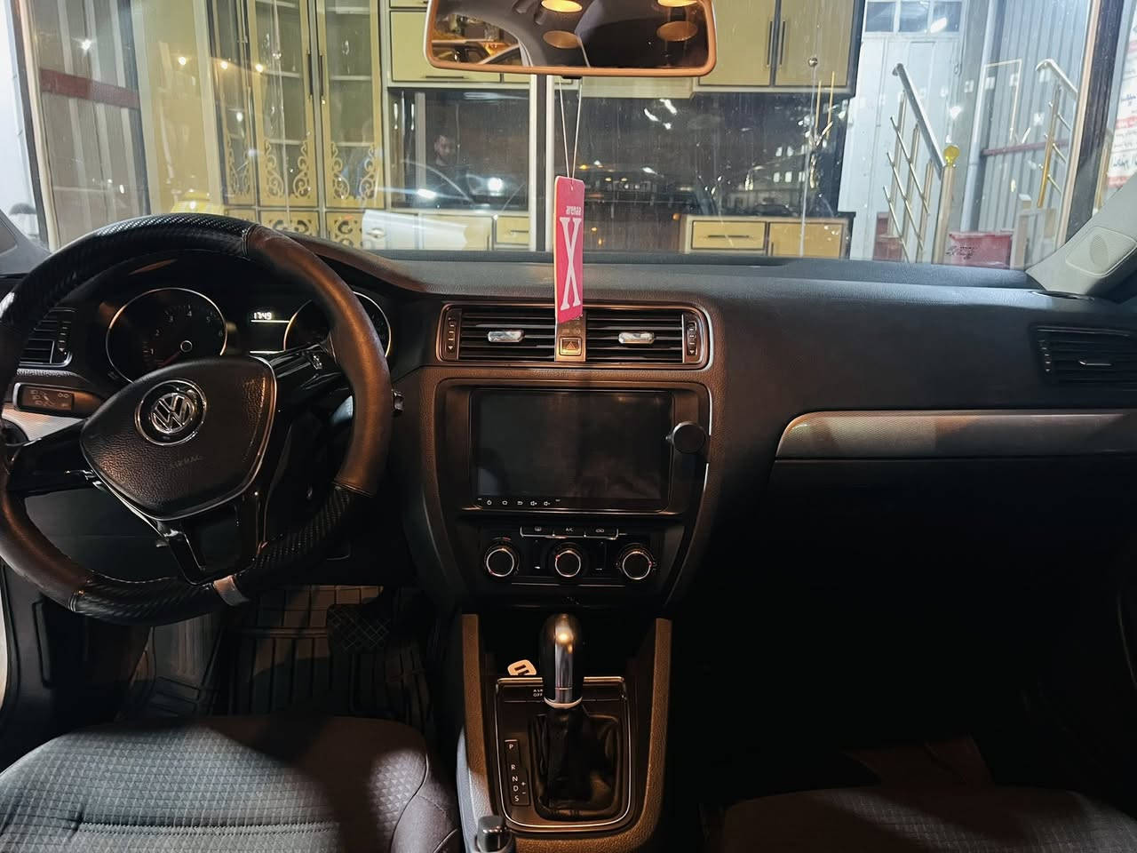 جيتا موديل 16خليجي   بيع او مراوس  شعندك مراوس دزلي واتساب سعر 119
محرك 20دوش المرغوب  

مواصفات الخليجي معروفه تجي نص فول 

بدون ضرر قوي فقط 3مكانات بارد 

ودواير الوره بارد

7رصعات بلسقف 

بدون صبغ فقط تقليم 

نضافه كما موضح بلصوره   

للتواصل 

*********** واتساب فقط
