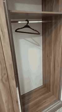 كنتور تركي كلش نضيف سعره ١٥٠ بي مجال 
جربايه نفرين حديد اخت الجديده هيه ودوشك ١٢٥ بيه مجال كومديات ٥٠ 
مكاني بغداد المشتل عندي توصيل شراي خاص او اتصل***********
