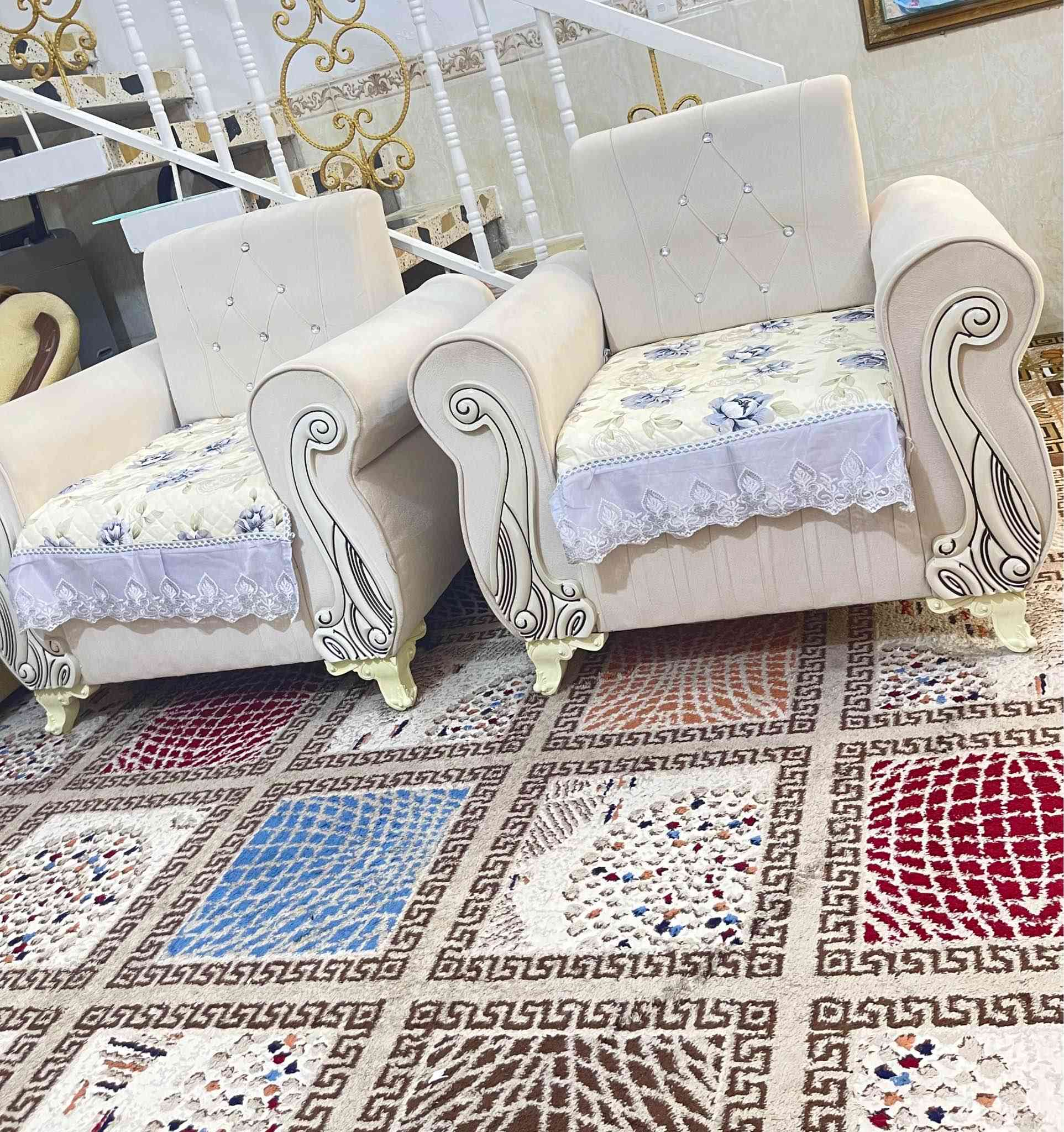 للبيع تخم تصميم تركي شغل نجار نصف تخم يتكون من قنفه واحده تكفي ٣نفرات مع كراسي 2 السعر 300وبي مجال خناقين, ديالى


**إذا كنت صاحب هذا الإعلان وتريد حذفه لأي سبب، رجاءا أرسل رسالة إلى الدعم الفني**