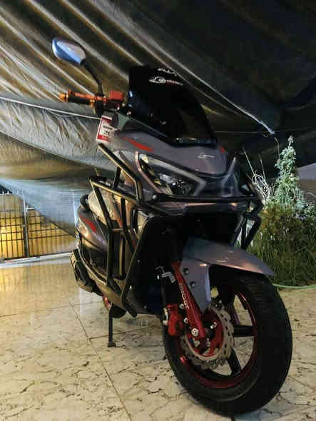 دراجه سترونك هونداي  محكرك ١٥٠كفاله عامه موديل ٢٠٢٥  شرط الدراجه نضيفه حيل السعر ٩٠٠ وبيه مجال

***********
