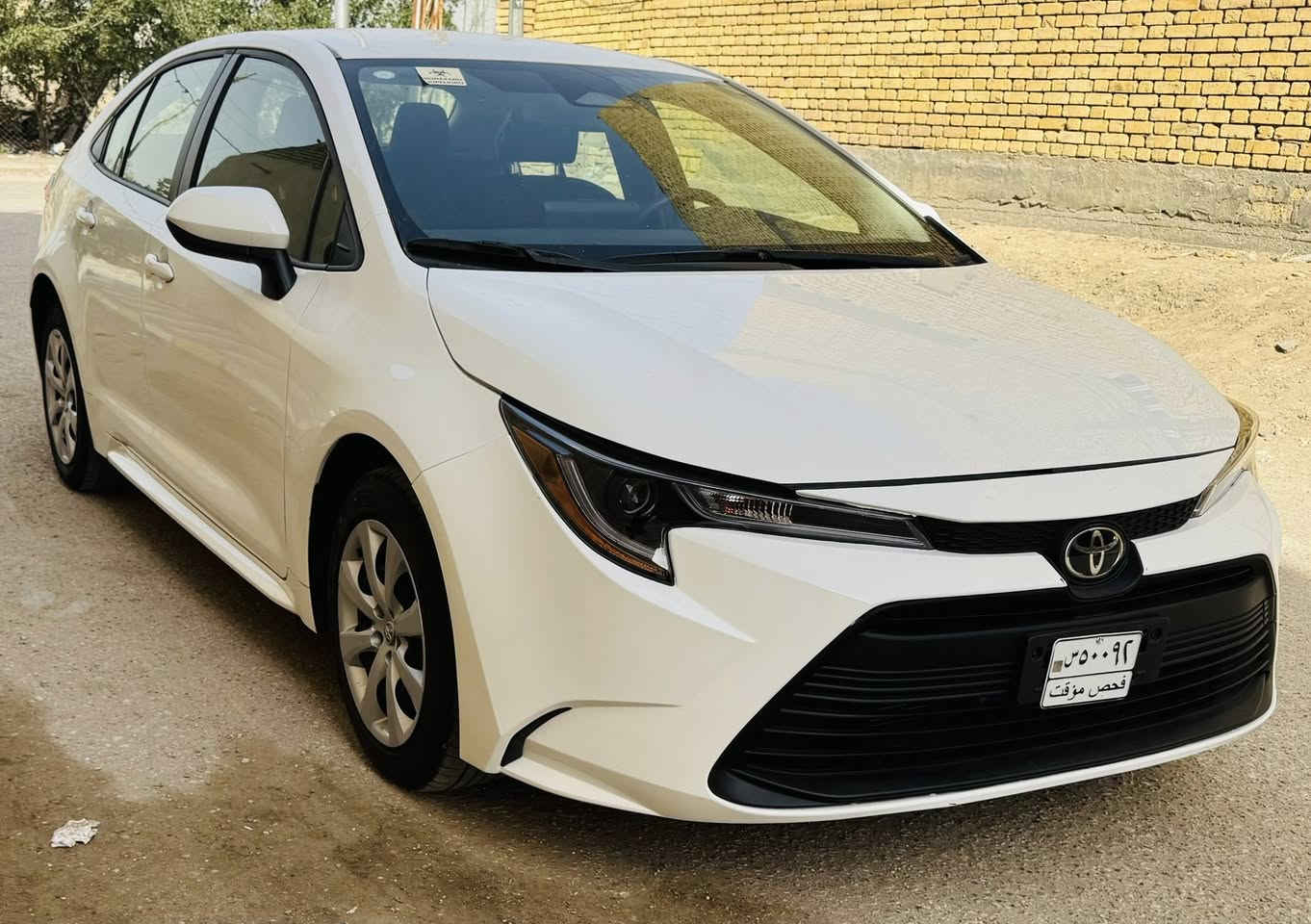 سلام عليكم تيوتا كورلا LE موديل 2024 عداد المسافه 30 الف رقم شهداء ذي قار بدون ارباك تبديل بنيد فقط صور الحادث داخل المشور مرقم وكامل مع الوكاله السعر ١٥٧ مكان السياره ناصريه مركز /***********/
