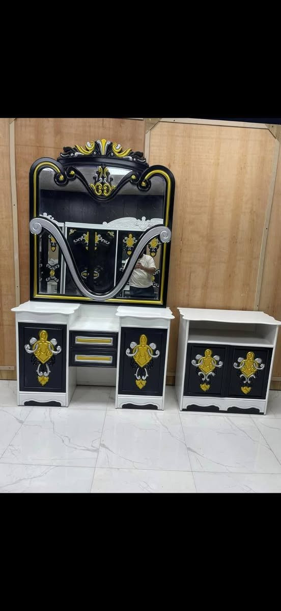 غرفة اخشاب  بسعر مليون ومية فقط

⚜️تفاصيل الغرفة ....⚜️

صاج خارج ٤ملم ام دي اف 🪭
وداخل معاكس ٣ملم 
صبغ مرمري درجة اولى 

عدد القطع  ٧ قطع 😍
1 //جرباية  قياس  ١٦٠ × ٢٠٠ 
//ميز جانبي ايسر قياس ٥٠
2// وميز  جانبي  قياس ٥٠
3// زاوية ارتفاع مترين عرض ٨٠
4// وميز بلازمه  
5//وميز مراية ارتفاع مترين عرض ١٢٠
6// وكنتور ٦ باب  ارتفاع مترين و١٥ طول ٣ متر و١٥

القطعه الثامنة حسب الطلب شازلون
سعرها ٥٠ الف ❤️
طابوريه ١٥ ❤️

(توصيل مجاني مركز بغداد )
التوصيل يشمل الشد مجاني 🔥
(اطراف ٥٠)
باقي المحافضات حسب البعد


**إذا كنت صاحب هذا الإعلان وتريد حذفه لأي سبب، رجاءا أرسل رسالة إلى الدعم الفني**