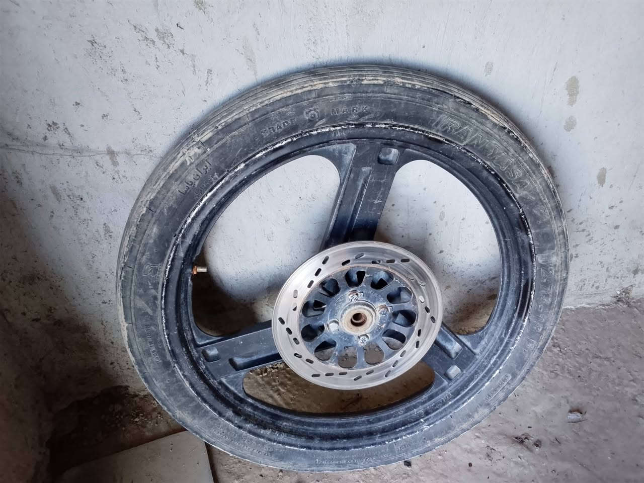 السلام عليكم كشر ناصي ودبلات ودشبول نضيفات حيل الي يريدهن يجي خاص تحياتي للجميع 🫠


**إذا كنت صاحب هذا الإعلان وتريد حذفه لأي سبب، رجاءا أرسل رسالة إلى الدعم الفني**