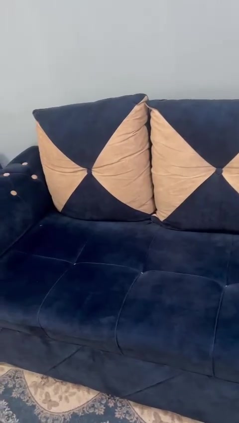 السلام عليكم عدي هذا تخم قنفات مستعمل نضيف جداً للبيع خدش مابيه


**إذا كنت صاحب هذا الإعلان وتريد حذفه لأي سبب، رجاءا أرسل رسالة إلى الدعم الفني**