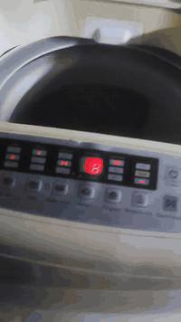 السلام عليكم 
غساله سوبر جنيرال باب اول 
غساله نضيفه بس وكف بيه النشاف وعفته 
قيم باليرضه بي الله مكان كوت بداية شارع النفط 
ه‍ ***********
