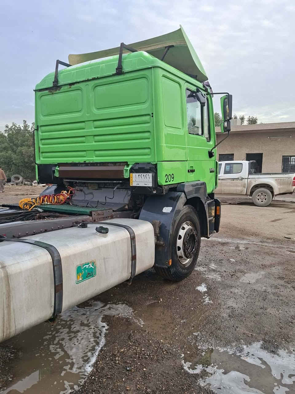 للبيع مان صقر موديل 1997
مكينه قبق عالي 
كير حصيره 
رقم واسط الماني شرط تحويل سنويه جديده 
سياره قماره وشاصي مكفولات قطره صبغ مابيهن 
سعر سياره 90ورقه وبيها مجال 
***********
