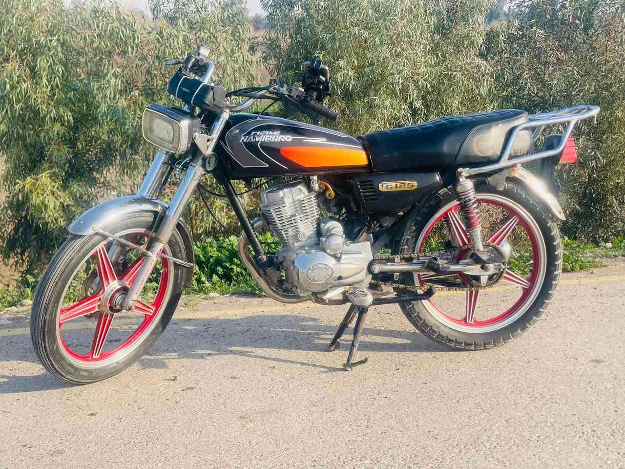 مكاني موصل ادفع سعر بضميرر جهاز الماطور صار معرف شكد اطارد علي غير الدهن ول بانزين ممخلي الله يشهد ف ادفع سعر عجبني ابيع


**إذا كنت صاحب هذا الإعلان وتريد حذفه لأي سبب، رجاءا أرسل رسالة إلى الدعم الفني**