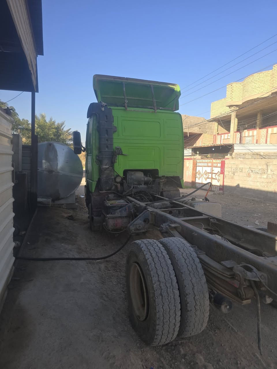 السلام عليكم فالفو للبيع موديل ٩٥ كير مكينه اكسل مكفولات رقم بغداد مربوطه صهريج ***********
