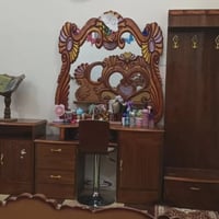 غرفة خشب • غرفة نوم