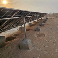 كهربائي  متفرغ للعمل بالطاقة الشمسية وتأسيس المنازل