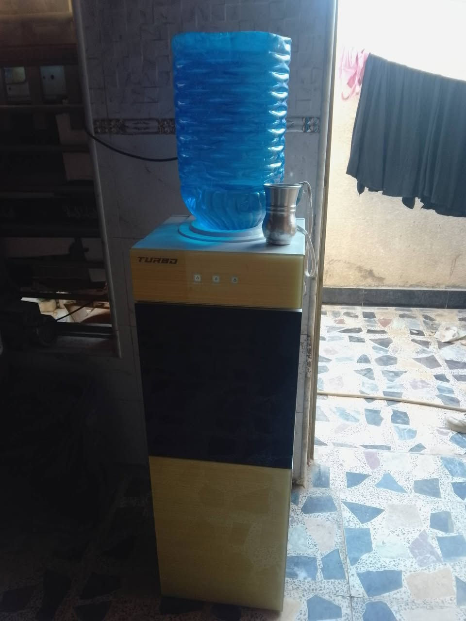 ليبيا السعر 100 بغداد ***********
