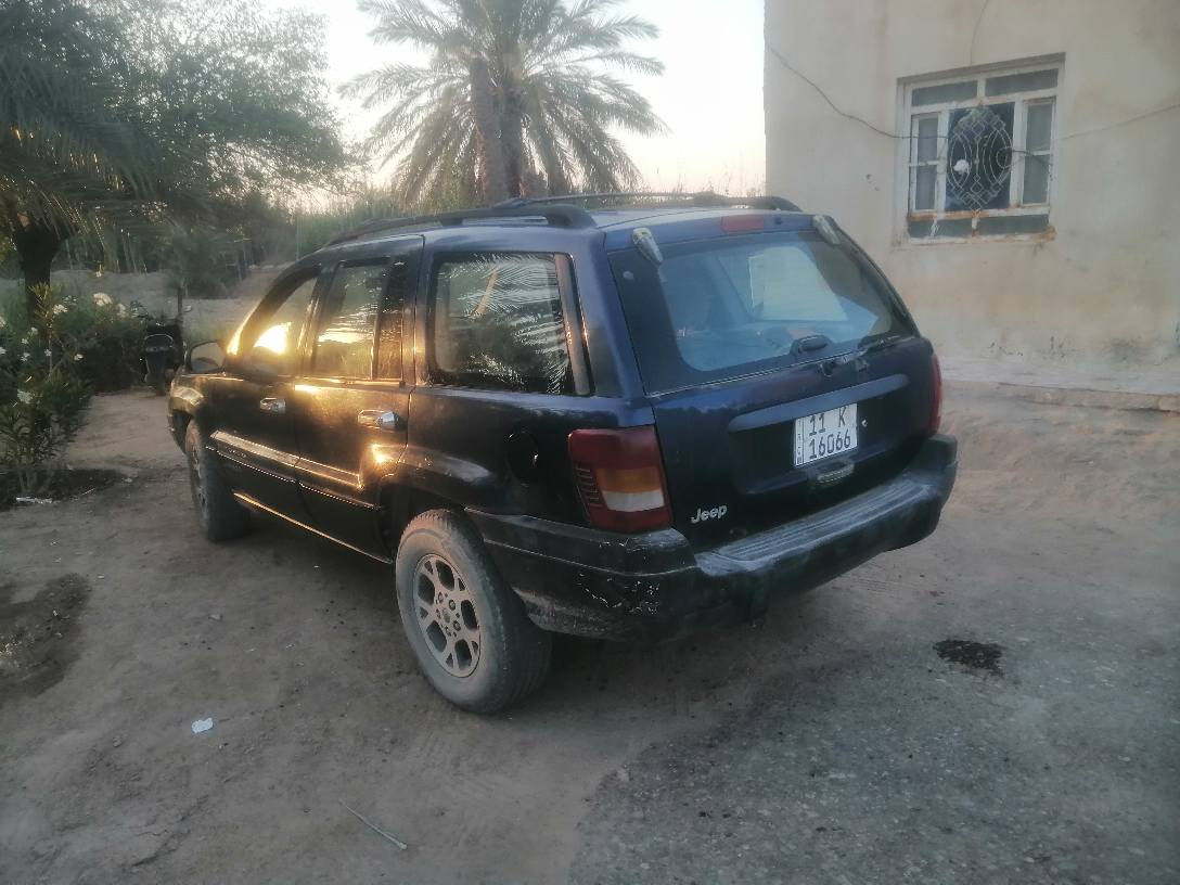 جيب شيروكي موديل ٢٠٠٠ مكفول من كلشي 
ما عدا التبريد يحتاج غاز  مكينه كير حداديه ٧٠ بالميه  رقم بغداد بسمي شرط التحويل رقم مميز  موجوده السياره بالبصره النشوه الدير *********** بيع مستعجل كلش البصرة, العراق
