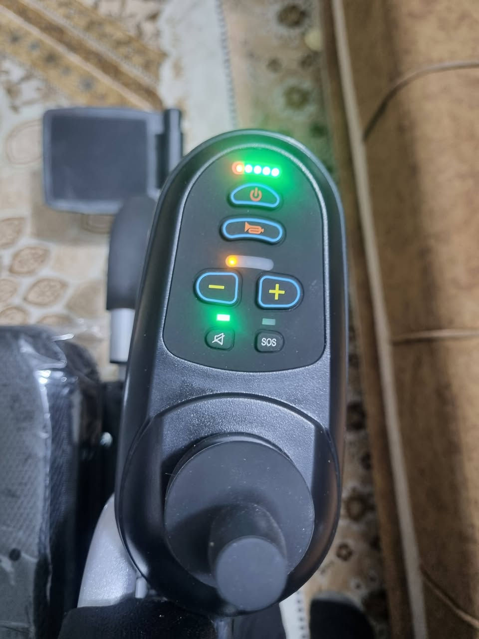 السلام عليكم كرسي كهربائي متحرك جديد حجم ٥٦ للبيع  بسعر  ٤٠٠ الف للاستفسار +9647723217981


**إذا كنت صاحب هذا الإعلان وتريد حذفه لأي سبب، رجاءا أرسل رسالة إلى الدعم الفني**