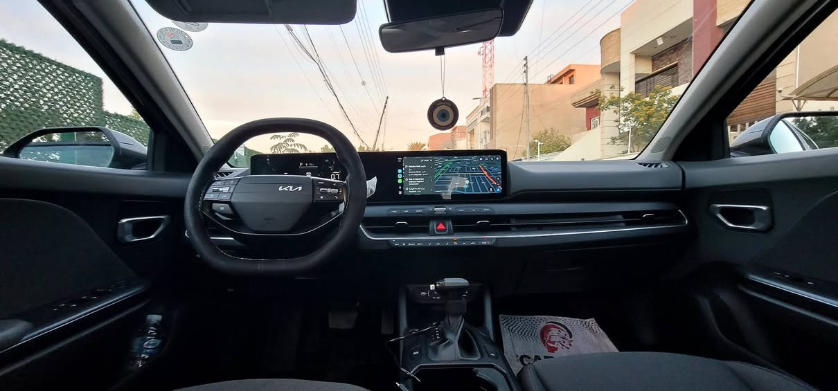 ياألله للبيع فقط
اللهم صل على محمد وال محمد 
وصول جديد ترقيم جديد اربيل الدولي 
كيا 2025 K4 محرك 2000 cc دوش لون نفطي 
السيارة بحالة الوكالة ماشية 7000 مايل يعني اخت  زيرو/مواصفات نص فول / بصمة /تشغيل عن بعد /
نظام ترحيب / شاشة كبيرة /عداد دجتل متصل /
انظمة قيادة نورمال /سبورت /رادار امامي جانبي خلفي / قيادة ذاتية / صندوق ذكي بصمة / بصمة ابواب /اوتو هولد / هند بريك بصمة / بجم لد / صندوق لد /حادث سطحي خفيف جدا بدون دواخل
ايرباك بردة وراجع سستم تبديل جاملغ فقط وطرف الباب بارد + طرف البنيد بارد  جهة الراكب  
يعني قطعة وحدة صبغ فقط
بدون شخوط بدون رصعات كما موضح بلصور .
مكان السيارة بغداد حي الاعلام 
للاستفسار اتصل :- 
*********** بغداد, العراق
