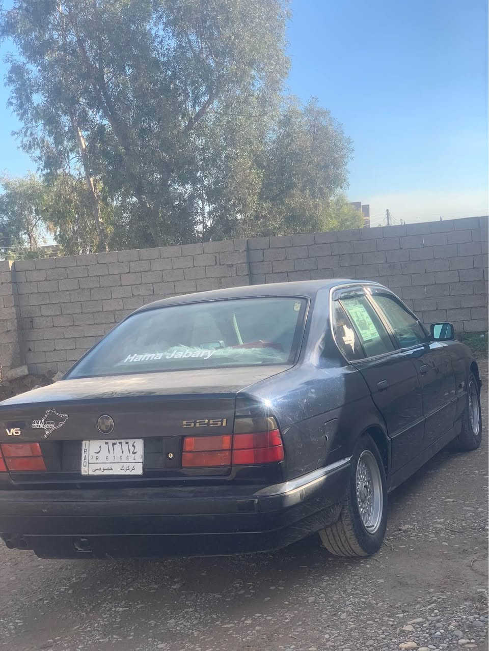 ئەم BMWبۆفرۆشتن بۆزنیازی. پیوندی بەم رەقم بەکەن*********** كركوك, العراق
