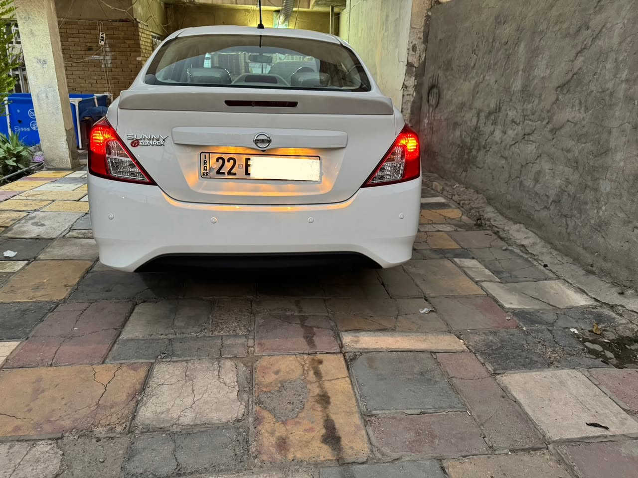 سلام عليكم للبيع نيسان سني مصري موديل 2024السياره جديده من الشركه عله ايدي بأسمي السنويه تحويل مباشر مكفوله من الضربه والصبغ والبارد والشخوط ماشيه 27
رقم اربيل مكاني بغداد حي القاهره للاستفسار ***********السعر 122وبيه مجال حك الجيه
