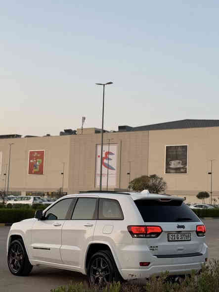 ‎‏grand cherokee 80th years 2021 V6  

‎‏‎اللَّهُمَّ صَلِّ عَلَى مُحَمَّدٍ وَعَلَى آلِ مُحَمّ
‎گراند جیروکی 
‎محرک 6 سلندر
‎ماشي 69 ألف

‎مكفولة كفالة عامة من الدعامية إلى الدعامية 
‎‏‎  ,  ،بدون رصعات ،بدون حتى شخط
‎‏‎دعاميات هم بدون صبغ ،رمل مابي 

بيها مكان تكحيل كارت
بقية كلها بشرط
فول فول مواصفات
رادار امامي كبير
‎هشاشة كبير لمس كاميرا حاس

دبلات جوب
‎بانوراما 
‎كشن جلد كشن كهرباي  تبريد مركزية
دواخل احمر بيلادي 
كشنات تدفيه و تبريد
‎ ستيرن تدفيه 
‎رادار خلفي و جانبي
‎بصمة تشغيل عن بعد باب جك ليد زينون 
‎تحكمات ستيرن دبل فوليوم فورويل 
‎سيـارة عل نظافتها احسبها صفر زيرو

‎‏‎تخم تاير الاصلي 

‎‏‎محرك كير بشرط مامفتوح 
‎‏‎سيارة حيل نظيفة كلشي عل بلاد لوك
‎‏‎باسمي السنوية بشرط تحويل و خرامة 
‎‏‎سيارة مابيـها دينار مصرف كامل من كل نواحي

‎نفسي يوم /تحويل و وكالة حاظر 
‎مكاني /داخل سليماني

‎🔸سعر 334$ مجال بصيط

‎رقم تلیفون ***********
