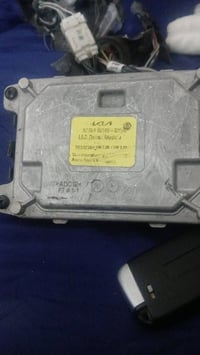 كارت لايت وعدسات تلورايد موديل ٢٥ سعرهن ٢٠٠ الف  ٠٧٨٢٨٧٦٩٥٢٤