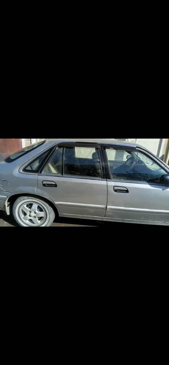 سلام عليكم برنس فراشة ٩٦ نضيفة رقم بغداد بس بنيد جلح باسمي السيارة مكان السياره الدورة ابو دشير رايدها ٣٦ وبيها شويه للاستفسار ***********
