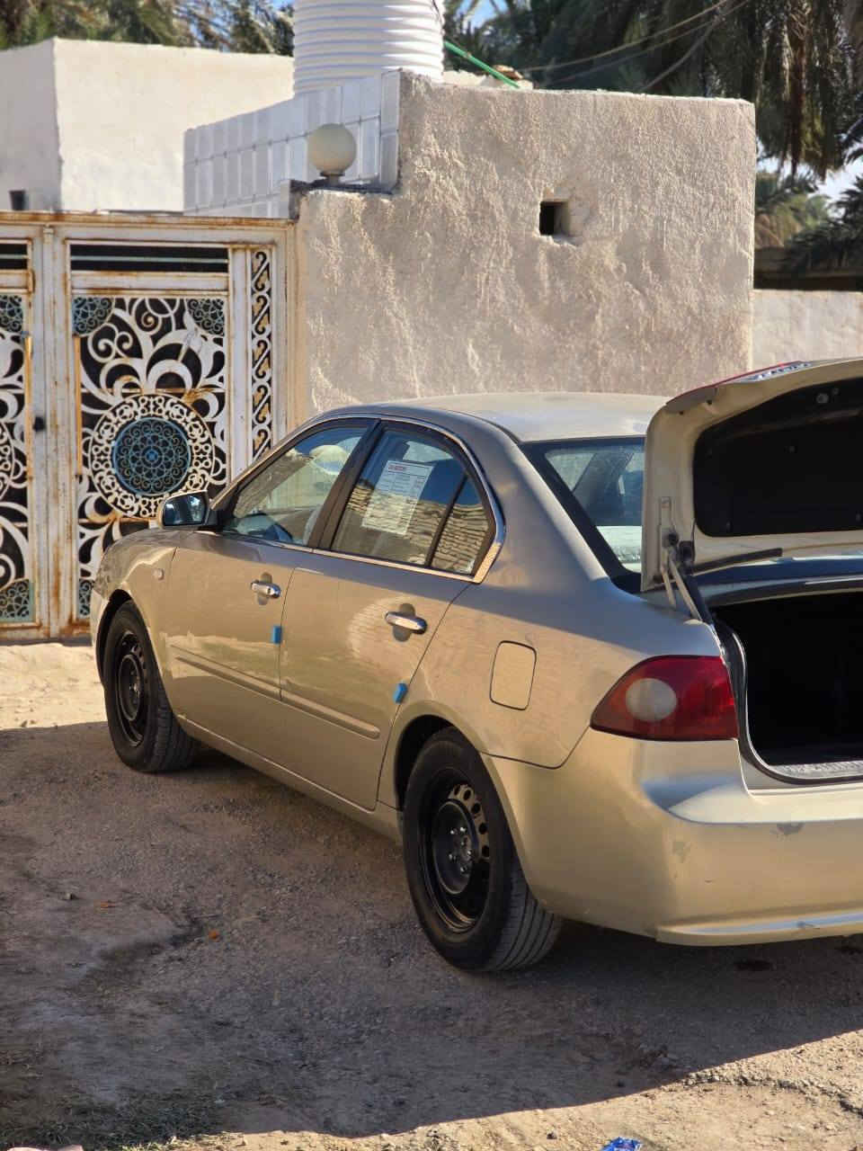 السلام عليكم اوبتيما مؤديل 2008 متؤمه ارقام وسنويه وي الشاصي كصة قماره فقط والباقي كله مكفول
سياره تخم تاير جديد حداديه جديده تبريد كرهبائيات كلها شغاله دواخل جدد ويل عادي 
مكينه 2000 دوش ألسعر 45 بيه مجال للشراي 
مكان الشطره 
(***********)

(‏‪***********‬‏) 
اللأستفسار علئ الرقم
