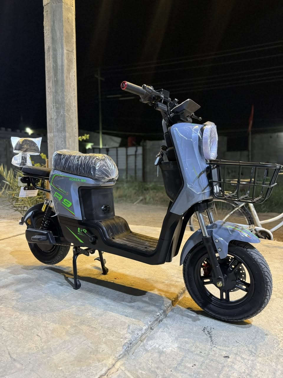 دراجه شحن R9 مديل 2025 دراجه نضيفه  بطاريات نص عمر بيهن ثنين منتفخات قليل رايده 400بيه مجال عنوان بصره شط العرب تنومه متواجد خاص


**إذا كنت صاحب هذا الإعلان وتريد حذفه لأي سبب، رجاءا أرسل رسالة إلى الدعم الفني**